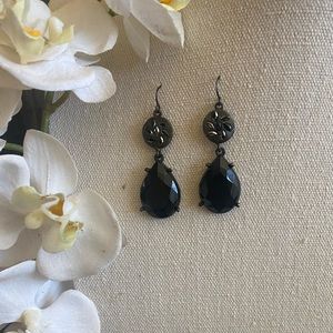 Vintage Black Teardrop Earrings